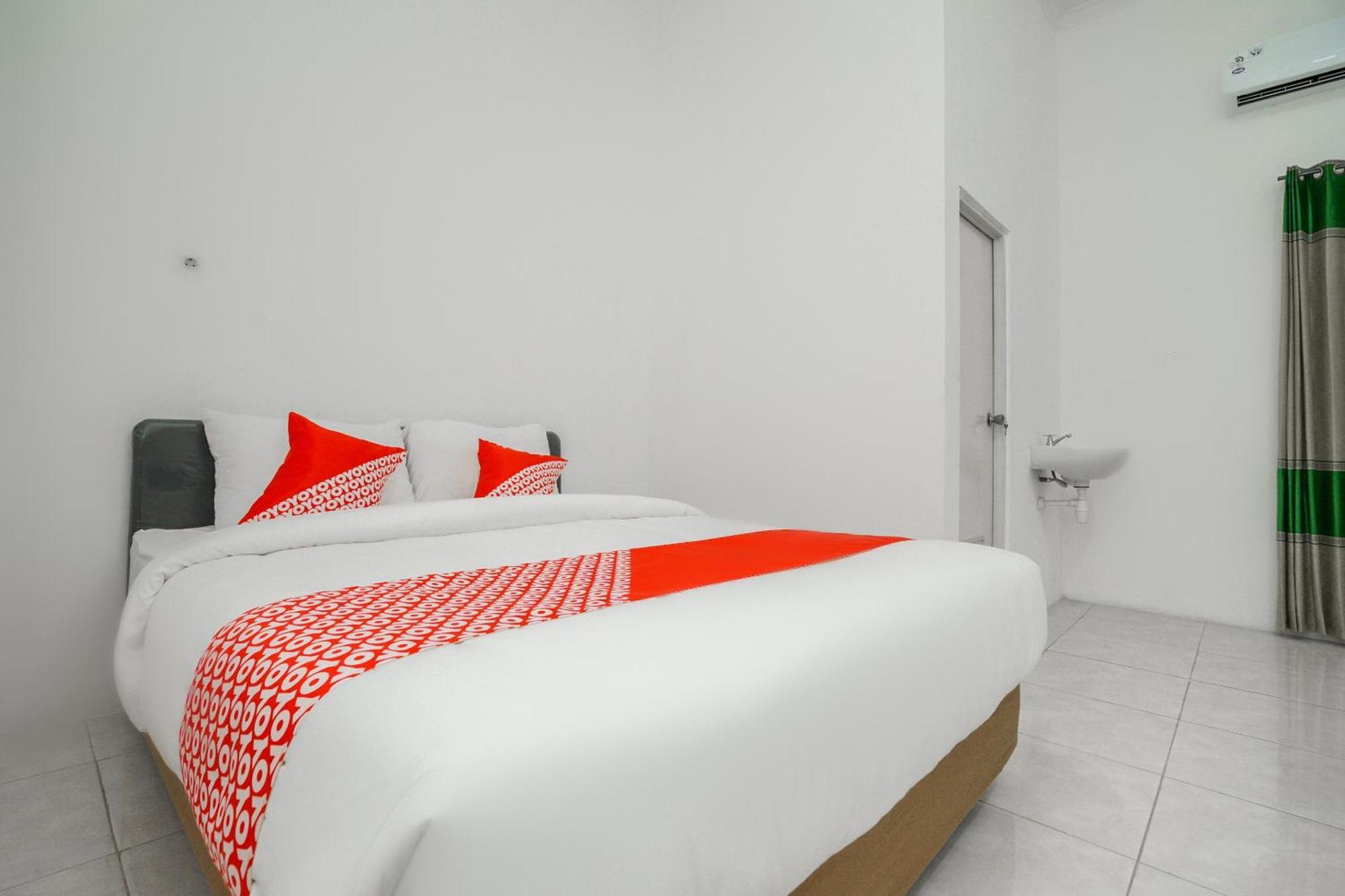 Oyo 2489 Choco 88 Residence Probolinggo Kültér fotó